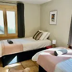 The Castle, 10 Bedroom Chalet, Centre 샤모니