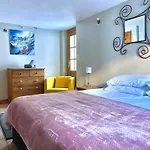 The Castle, 10 Bedroom Chalet, Centre * 샤모니