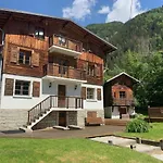 아파트호텔 The Castle, 10 Bedroom Chalet, Centre *